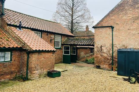 2 bedroom detached house to rent, Park Lane, Scawby DN20