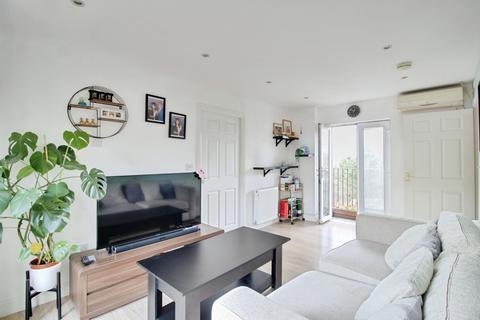 undefined, Thresher Drive, Swindon, SN25