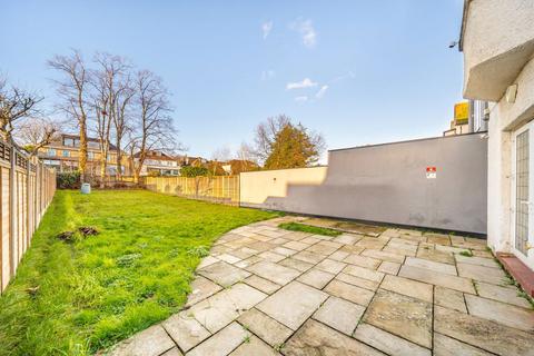 6 bedroom house to rent, The Avenue, London NW6