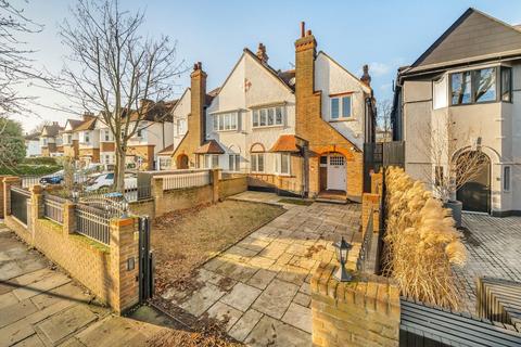 6 bedroom house to rent, The Avenue, London NW6