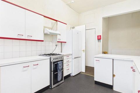 4 bedroom flat to rent, 0369L Marchmont Street, Edinburgh, EH9 1EL