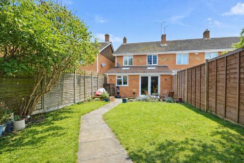 undefined, London Road, Postcombe