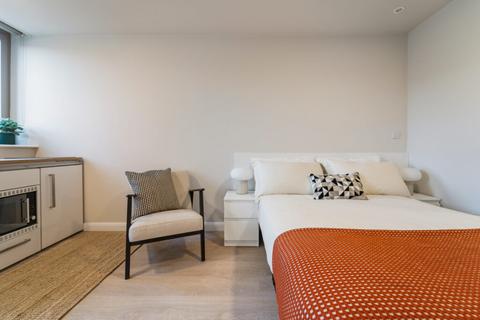 Studio to rent, Bournbrook, Birmingham B29