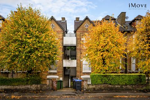 undefined, Malcolm Close, London SE20