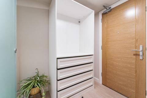 Studio to rent, Bournbrook, Birmingham B29