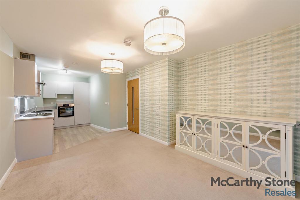 8672431-interior08-800.jpg