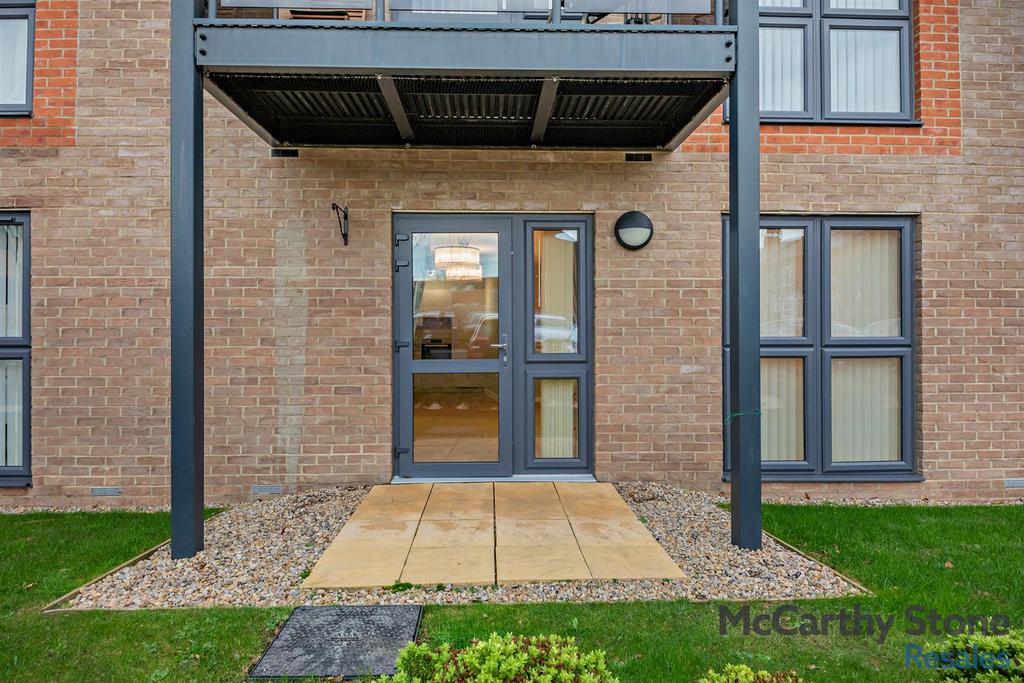 8672431-exterior01-800.jpg