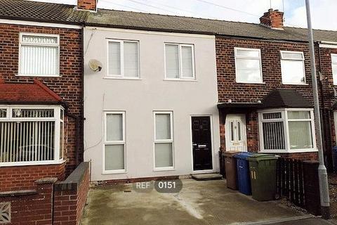 2 bedroom terraced house to rent, Cambridge Road, Hessle, HU13