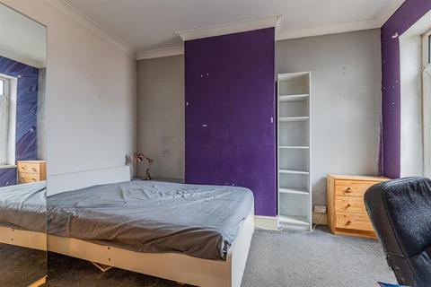 4 bedroom house for sale, Court Road, Cardiff CF11