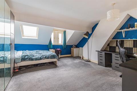 4 bedroom house for sale, Court Road, Cardiff CF11