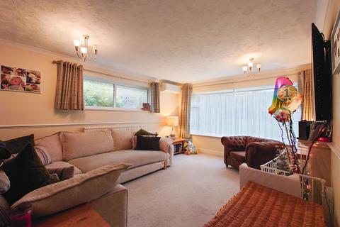 3 bedroom bungalow for sale, Brooks Close, Newhaven