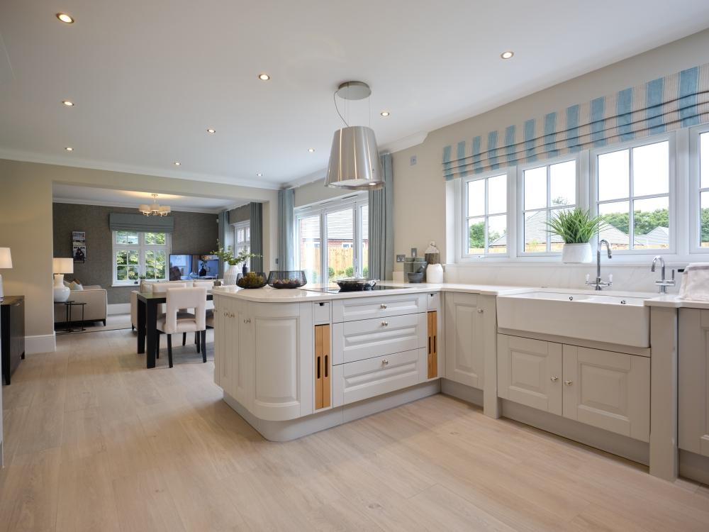 Kitchen Dining Family of the 5 bedroom...