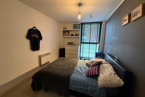 1 bedroom flat to rent, Bury Street, Salford M3
