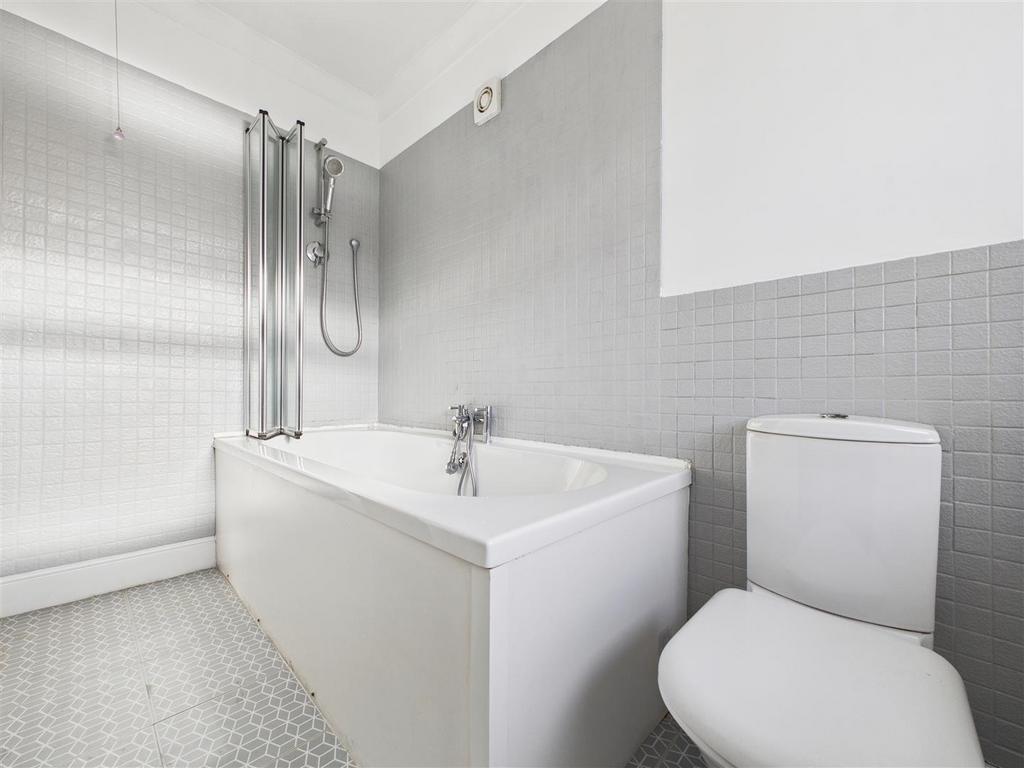 CAM05476 G0-PR0093-STILL022.jpg