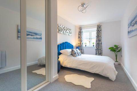 undefined, West Street, Reigate