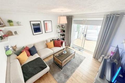 undefined, Yalts Brow, Emerson Valley, Milton Keynes, MK4