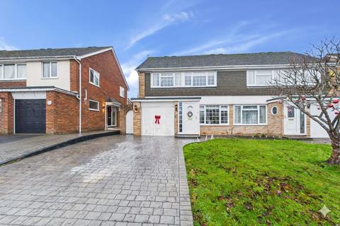 Curlew Drive, Tilehurst, Reading, Berkshire, RG31