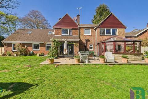 undefined, The Mount, Milton Keynes MK17
