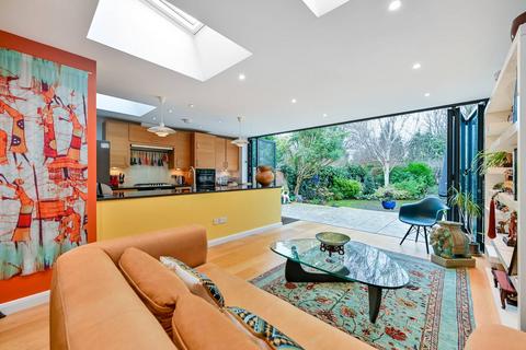 4 bedroom terraced house for sale, Arlington Road, St Margarets, Twickenham, TW1