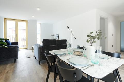 2 bedroom apartment to rent, Flat 25 :: The Quarters