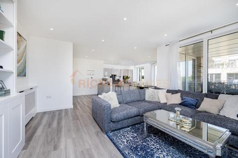 undefined, Cornforth Lane, Mill Hill, NW7