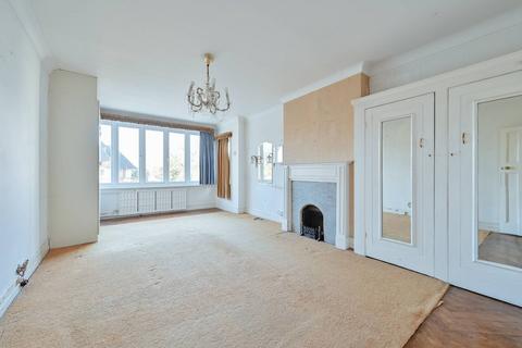 undefined, Finchley Road, Golders Green, London, NW11
