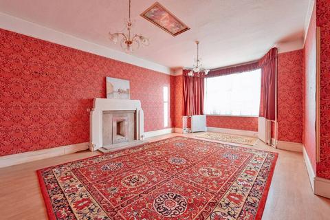 Finchley Road, Golders Green, London, NW11