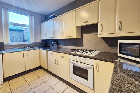 3 bedroom terraced house for sale, Lily Terrace, Jump, Barnsley, S74 0JU
