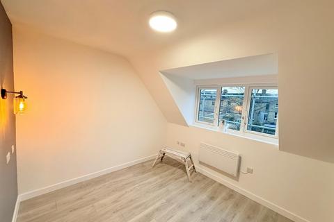undefined, Lea Bridge Road, E5 9QD
