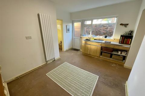 3 bedroom end of terrace house for sale, Pemberton Avenue, Burry Port