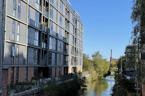 2 bedroom apartment to rent, Apt 2.22 :: Flint Glass Wharf