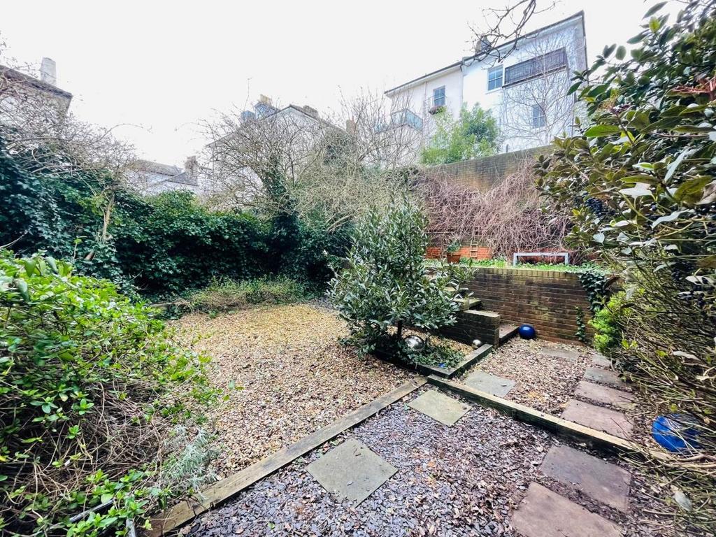 Garden 2 Feb 24