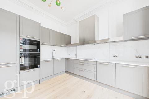 undefined, Connaught Street, Hyde Park, W2