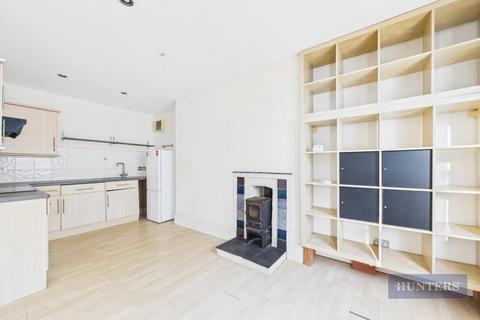 undefined, Canute Castle, Royal Crescent Road