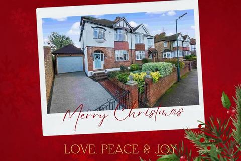 5 bedroom semi-detached house for sale, Oxford Road,  Upper Gillingham