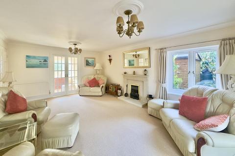4 bedroom detached house for sale, Lavender Road, Throop, Bournemouth, BH8