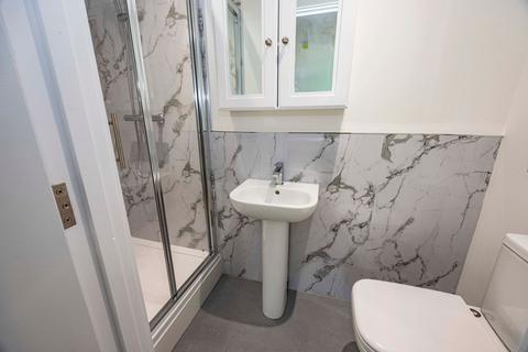 undefined, Professional Let, All Bills Included, NG5