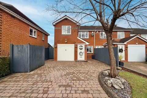 3 bedroom semi-detached house for sale, Haslucks Green Road, Shirley, B90 1DX