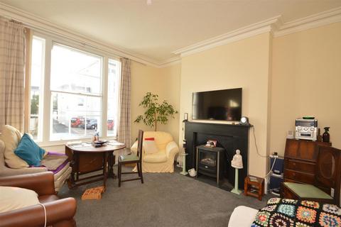6 bedroom semi-detached house for sale, CENTRAL RYDE