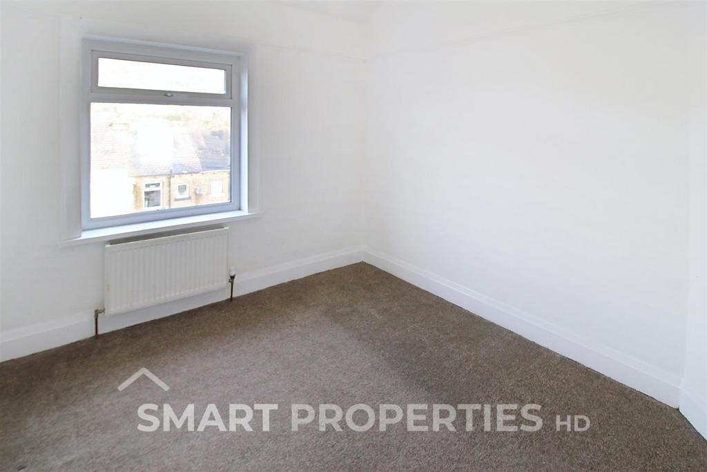 26-lynndale-ave 00008.jpeg