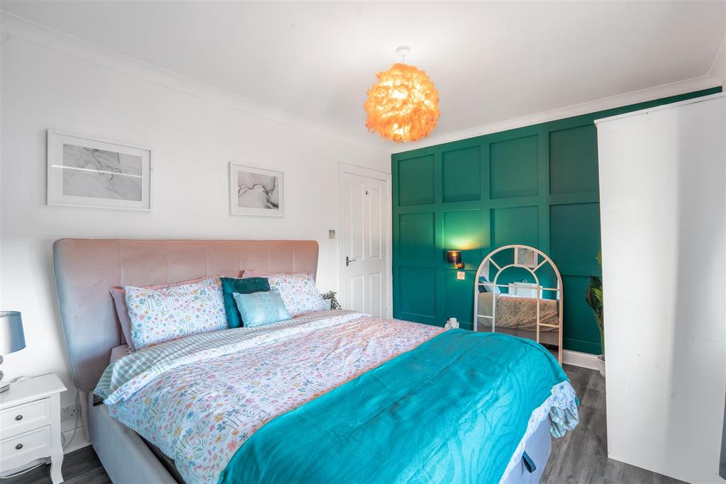 Bedroom.jpg