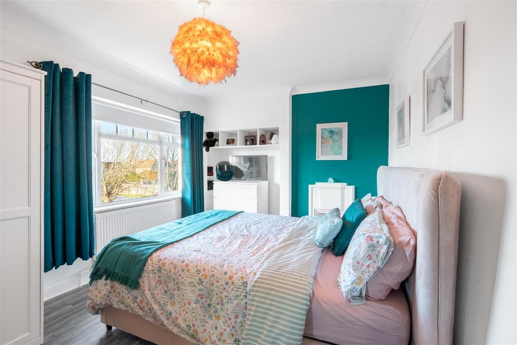 Bedroom.two.jpg