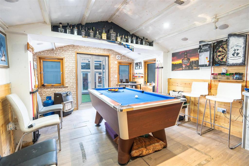 Sunroom.jpg