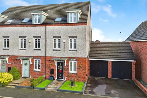3 bedroom townhouse for sale, Bassett Crescent, West Bromwich B71