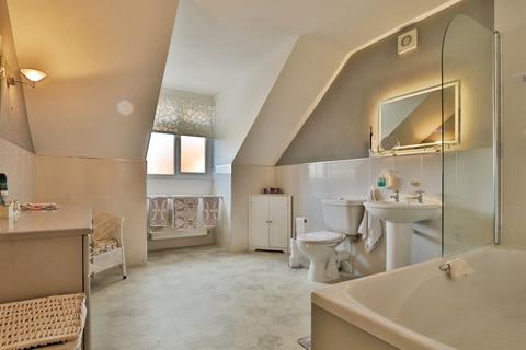 3 bedroom detached house for sale, Sylvan Mead, Driffield YO25