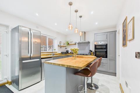 4 bedroom detached house for sale, The Orchard, Leven, Beverley, HU17 5QA