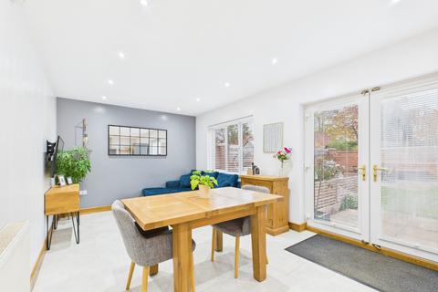 4 bedroom detached house for sale, The Orchard, Leven, Beverley, HU17 5QA