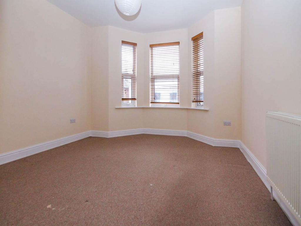 4 wood road bedroom