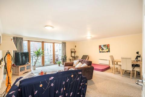 undefined, Meridian Place, London E14