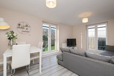 2 bedroom ground floor flat for sale, 13/2 Flaxmill Place, Bonnington, Edinburgh, EH6 5QW